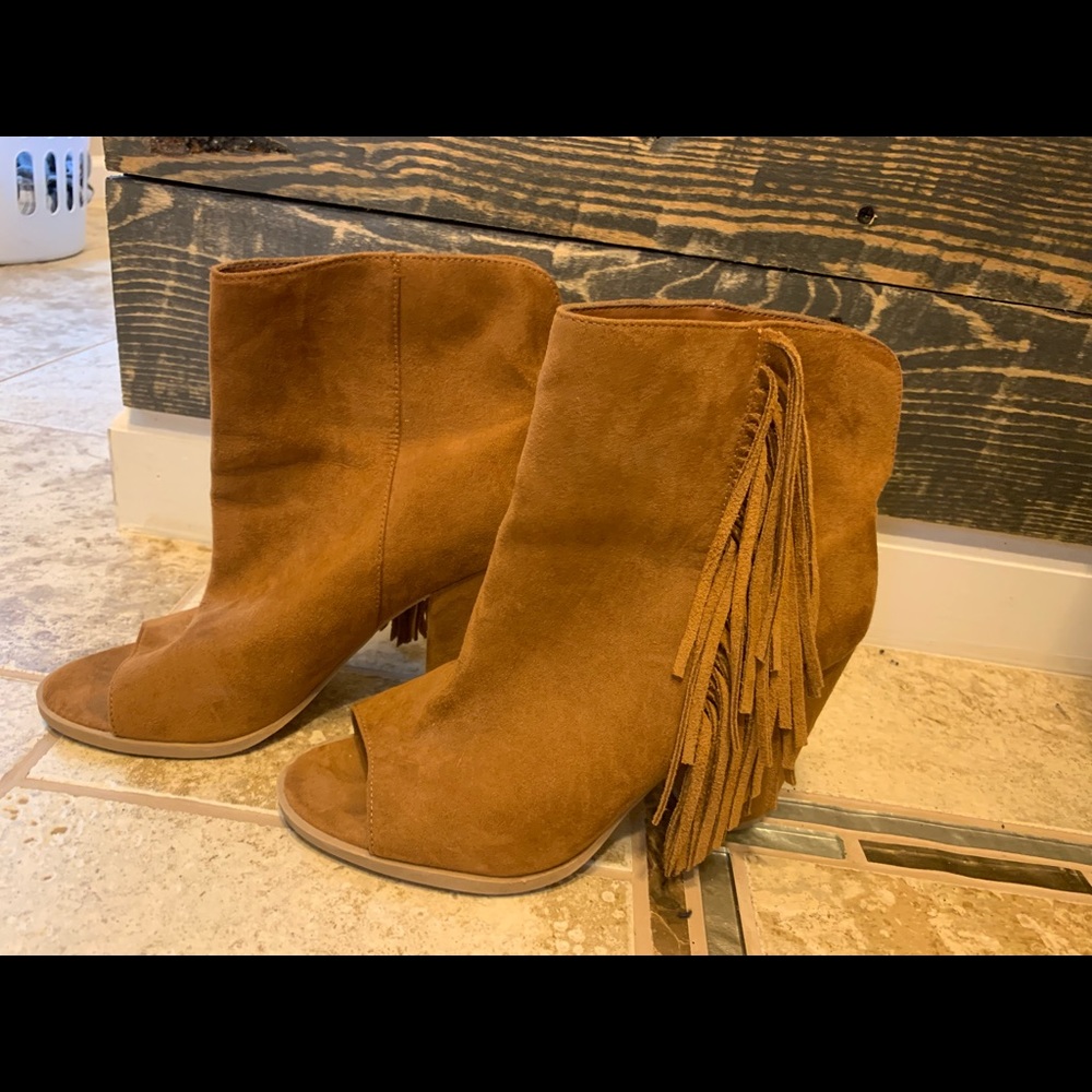 DW peep toe suede ankle boots.